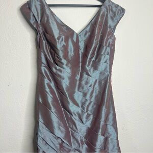 Davids Bridal Size 16 Blue Teal Mauve Iridescent Dress Gown Floor Length Formal